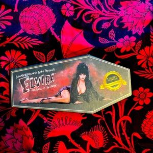 Elvira makeup palette by Lunatick